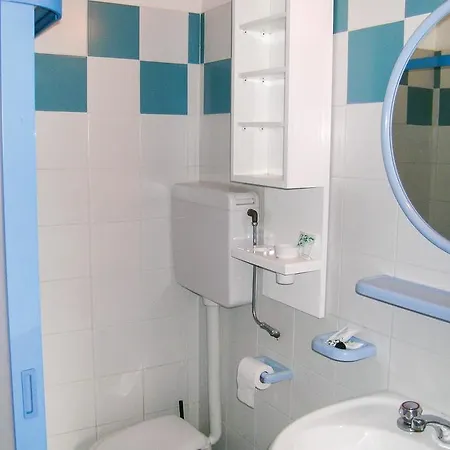 Viale Trappes 9 Apartman